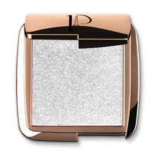 Briller à Cannes - Prestige Flawless Pearl Brilliance Highlighter
